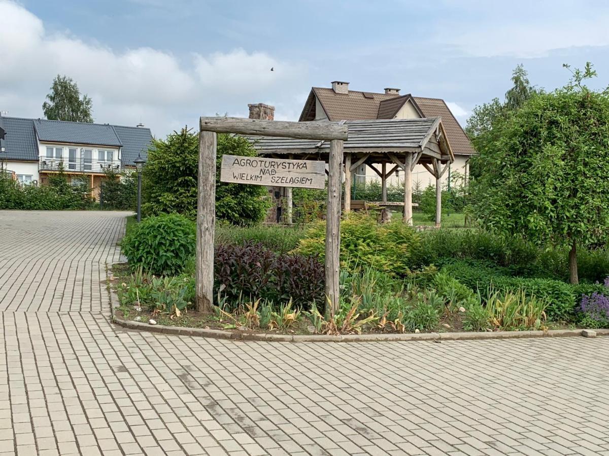 Agroturystyka Nad Wielkim Szelagiem Stare Jabłonki Buitenkant foto